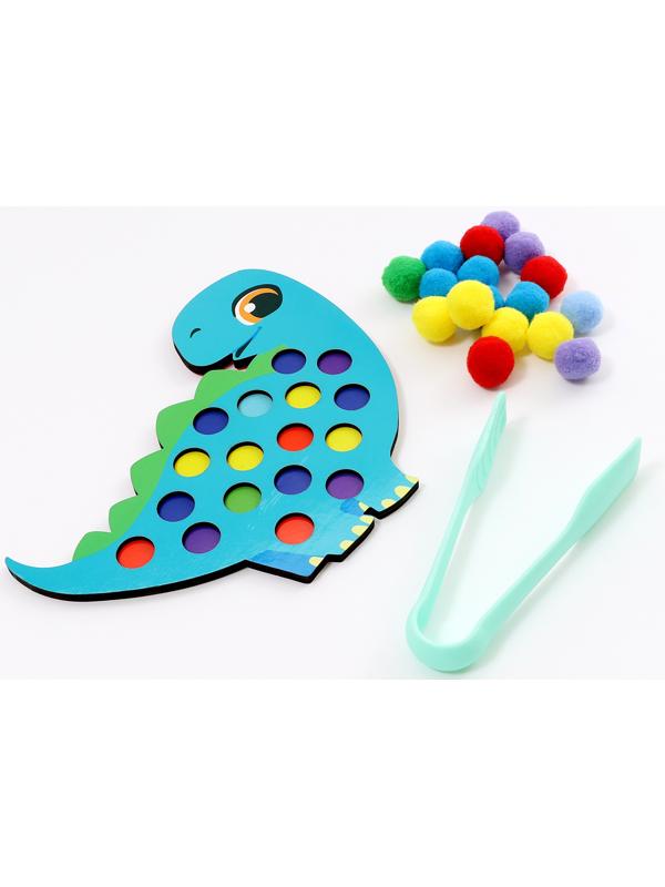 Сортер деревянный «Дино» с помпонами и пинцетом, 15×21 см