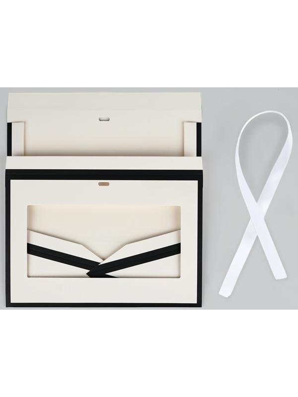 Складная коробка для цветов с окном «Счастье», белая, 16 х 27 х 9 см