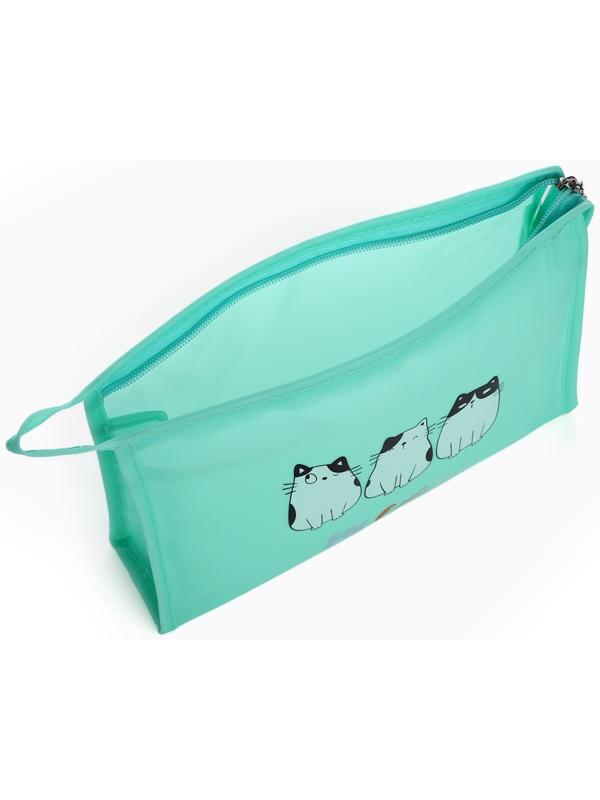 Косметичка на молнии треугольная с рисунком Meow, зелёная