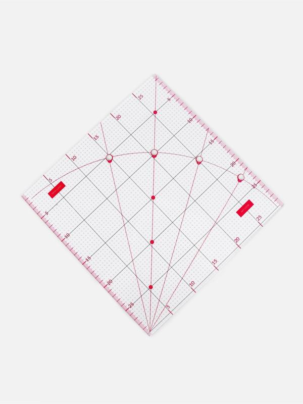 Линейка для квилтинга и пэчворка, с отверстиями, 30 × 30 см, цвет прозрачный/розовый
