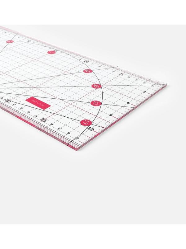 Линейка для квилтинга и пэчворка, с транспортиром, 30 × 15 см, цвет прозрачный/розовый
