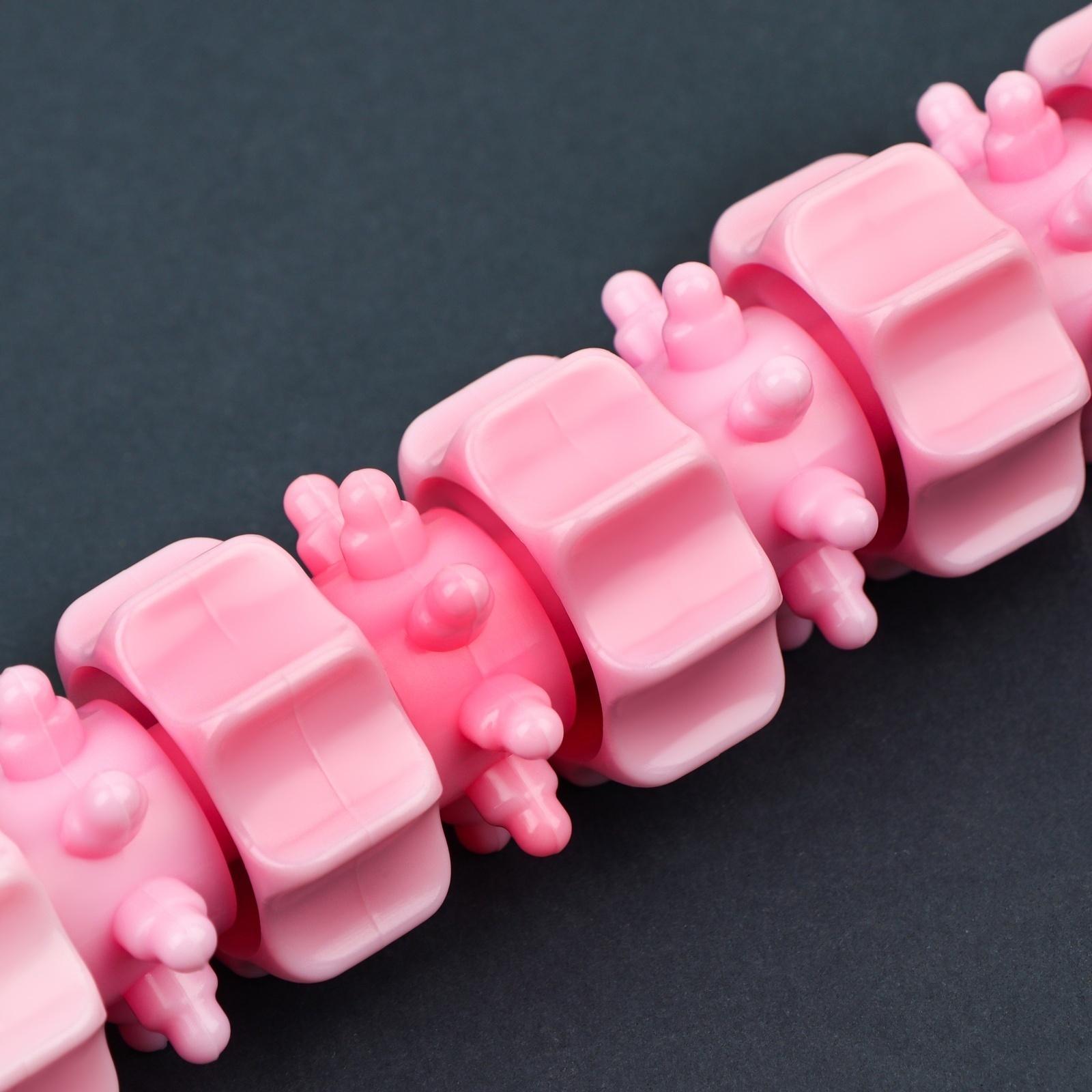 Массажёр «Скалка», универсальный, 37.5×4 см, деревянный, 11 колёс, розовый