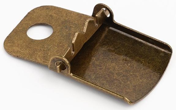 Застёжка для кепки, с люверсом, 2×2 см, цвет бронзовый