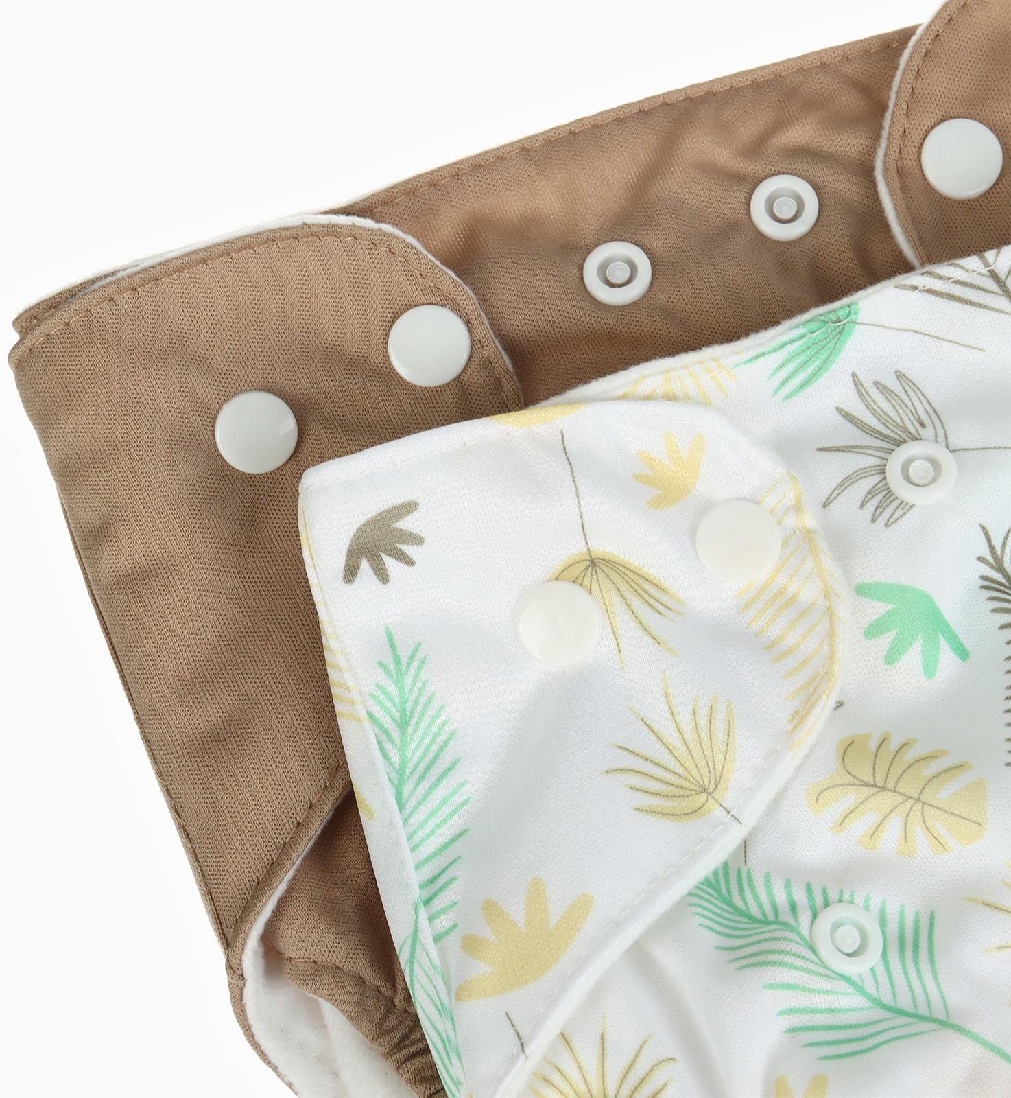 Набор многоразовых подгузников Крошка Я «Листья», 3-8 кг, белый, коричневый, 2 шт.