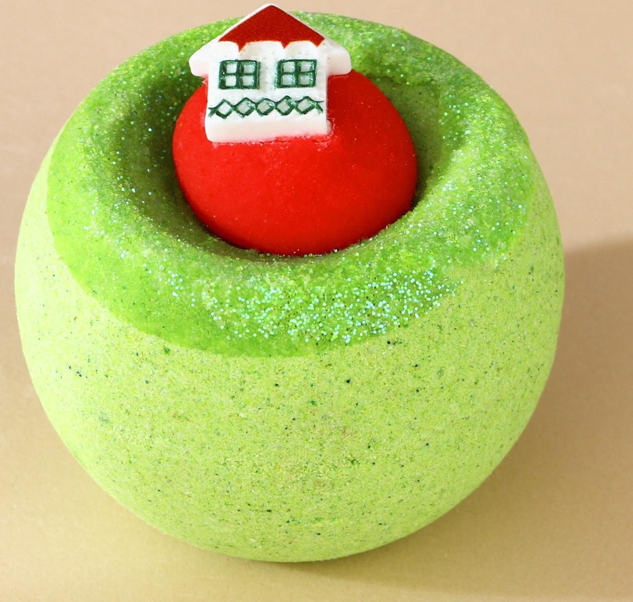 Бомбочка с игрушкой URAL LAB, 140 г, МИКС