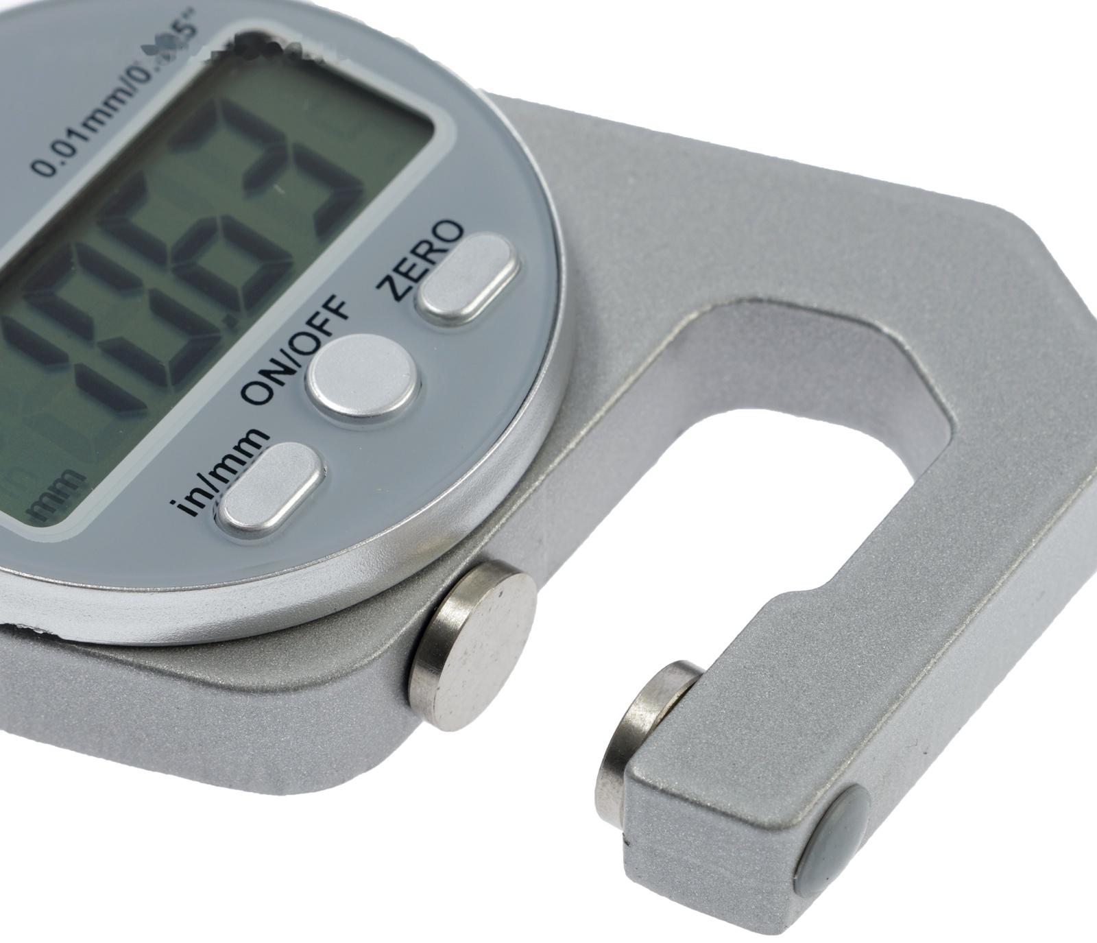 Толщиномер электронный ТУНДРА, металлический, диапазон 0-10 мм, точность 0.01 мм