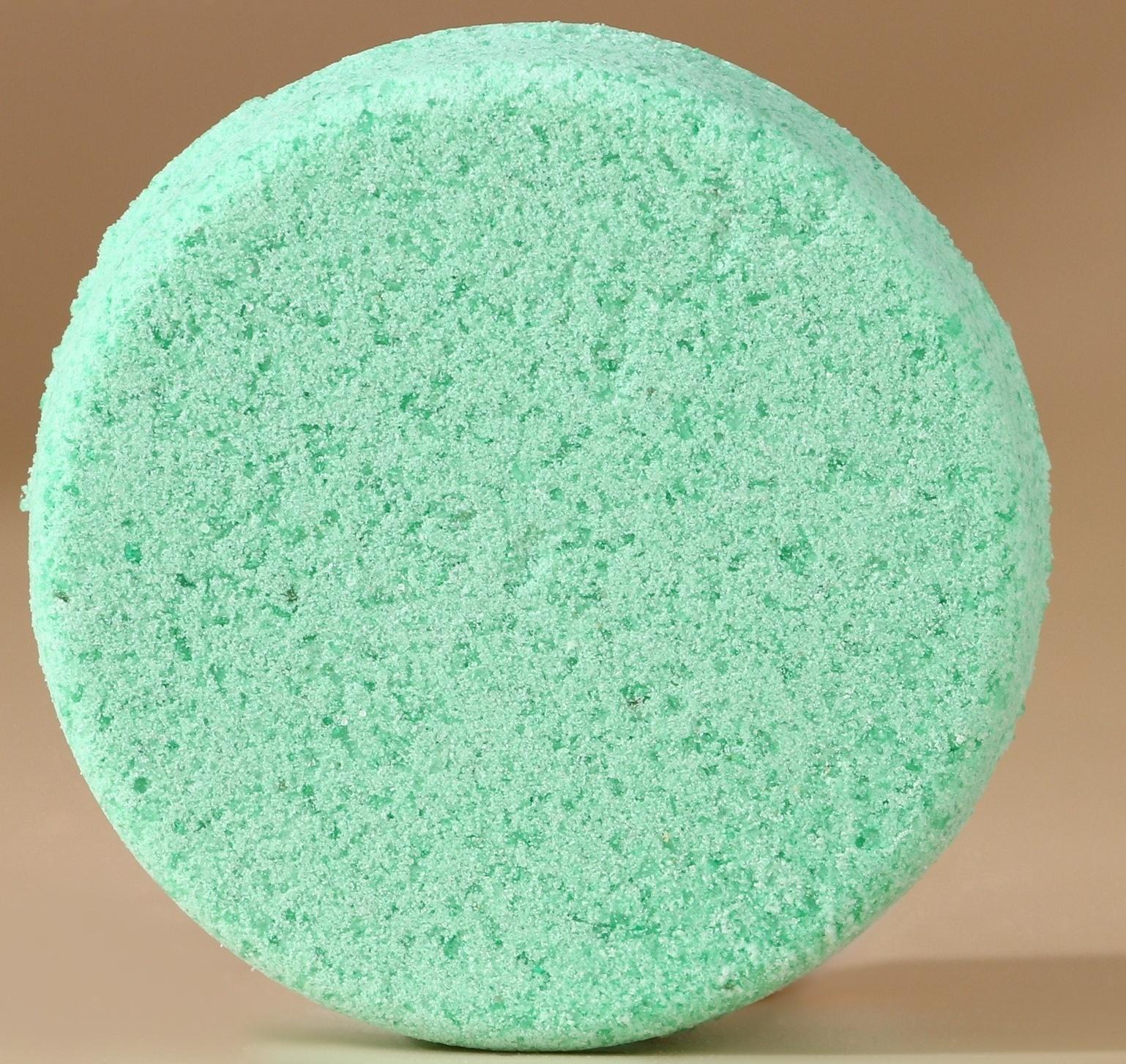 Бомбочка для ванны «Пингвин», 100 г, аромат яблочного штруделя, URAL LAB