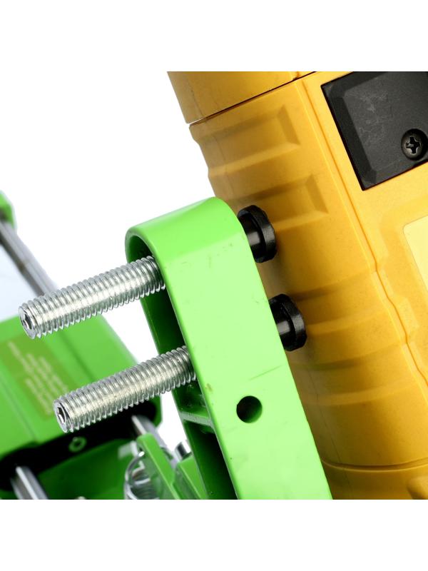 Стойка для УШМ ТУНДРА, d=100-125 мм, угловые тиски 45°, движущаяся платформа