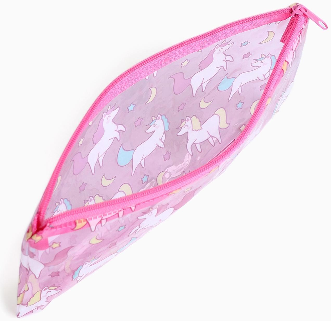 Косметичка-пенал на молнии, с рисунком «Единороги», розовая