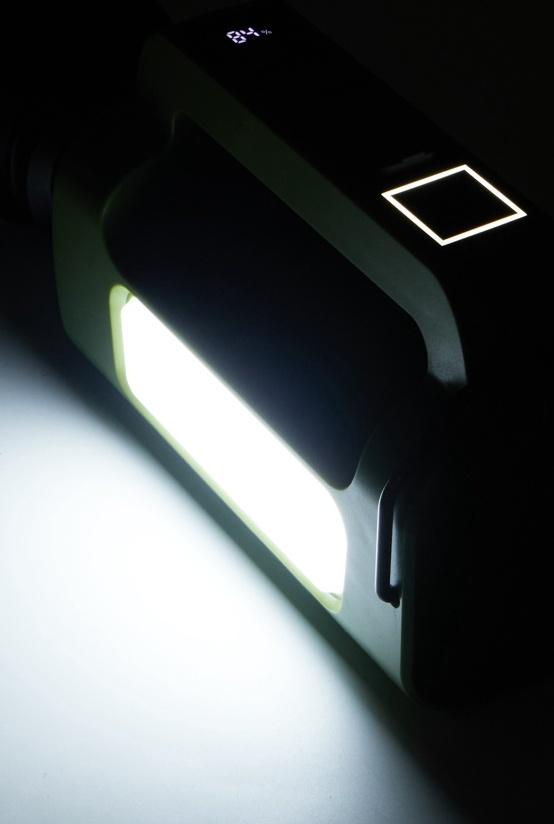 Фонарь светодиодный аккумуляторный ручной, переносной, 5 Вт, 2400 мАч, 22.5 х 7.2 х 10.5 см   107031