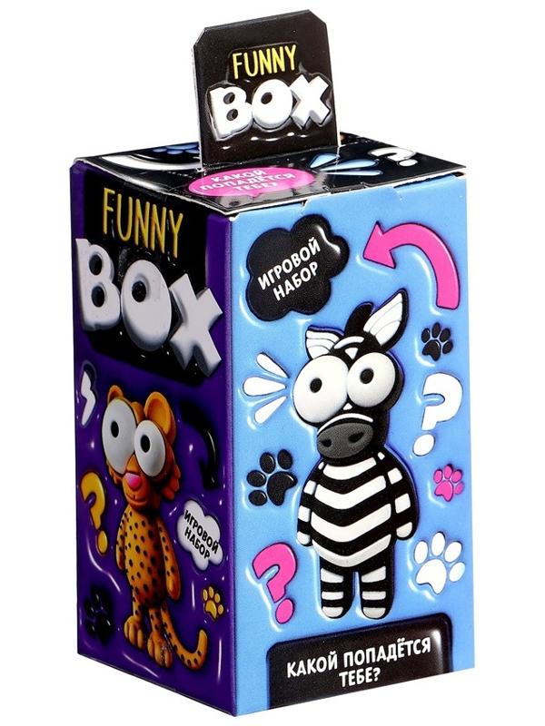 Игрушка - сюрприз Funny Box «Зверятки»: брелок, наклейки, карточка
