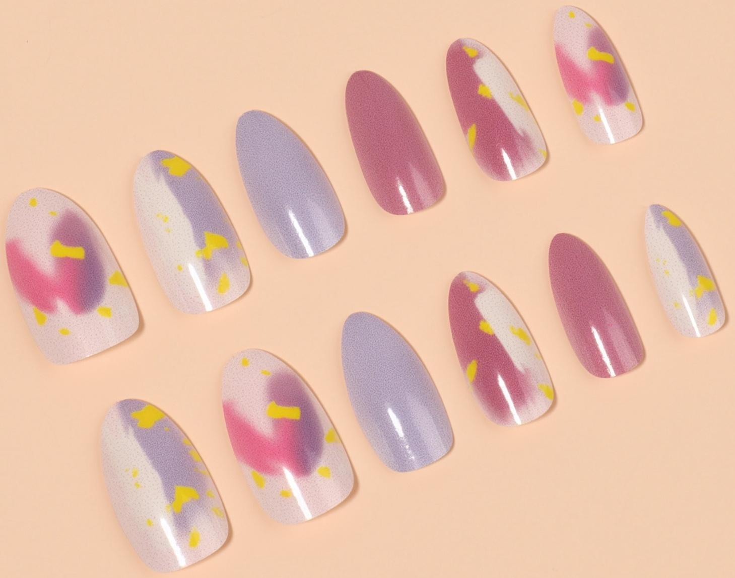 Накладные ногти «Пятнышки», 12 шт, с клеевыми пластинами, форма миндаль, разноцветные