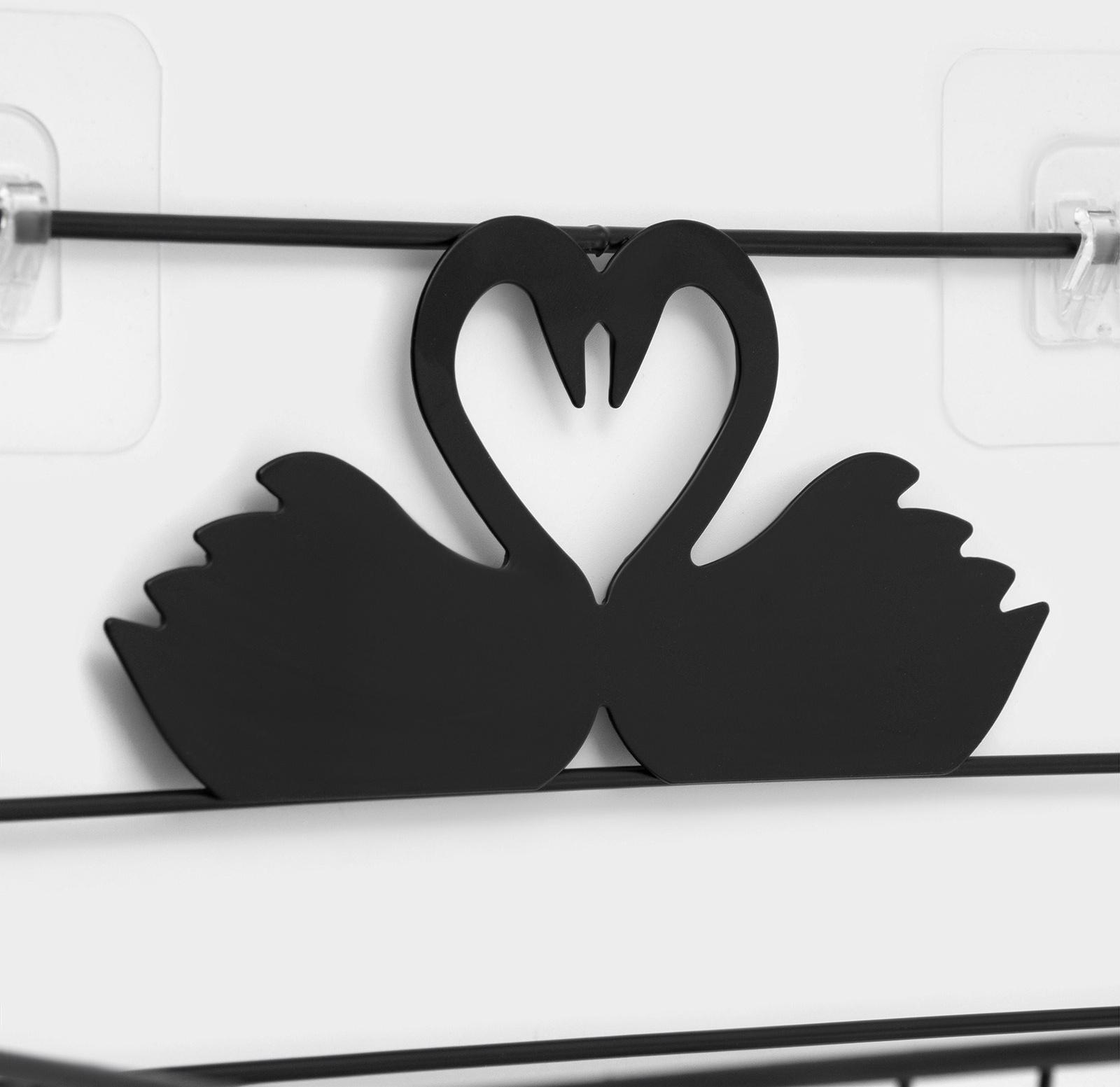 Полка для ванной Доляна, двухъярусная, 4 крючка, 47×25×14 см, чёрная