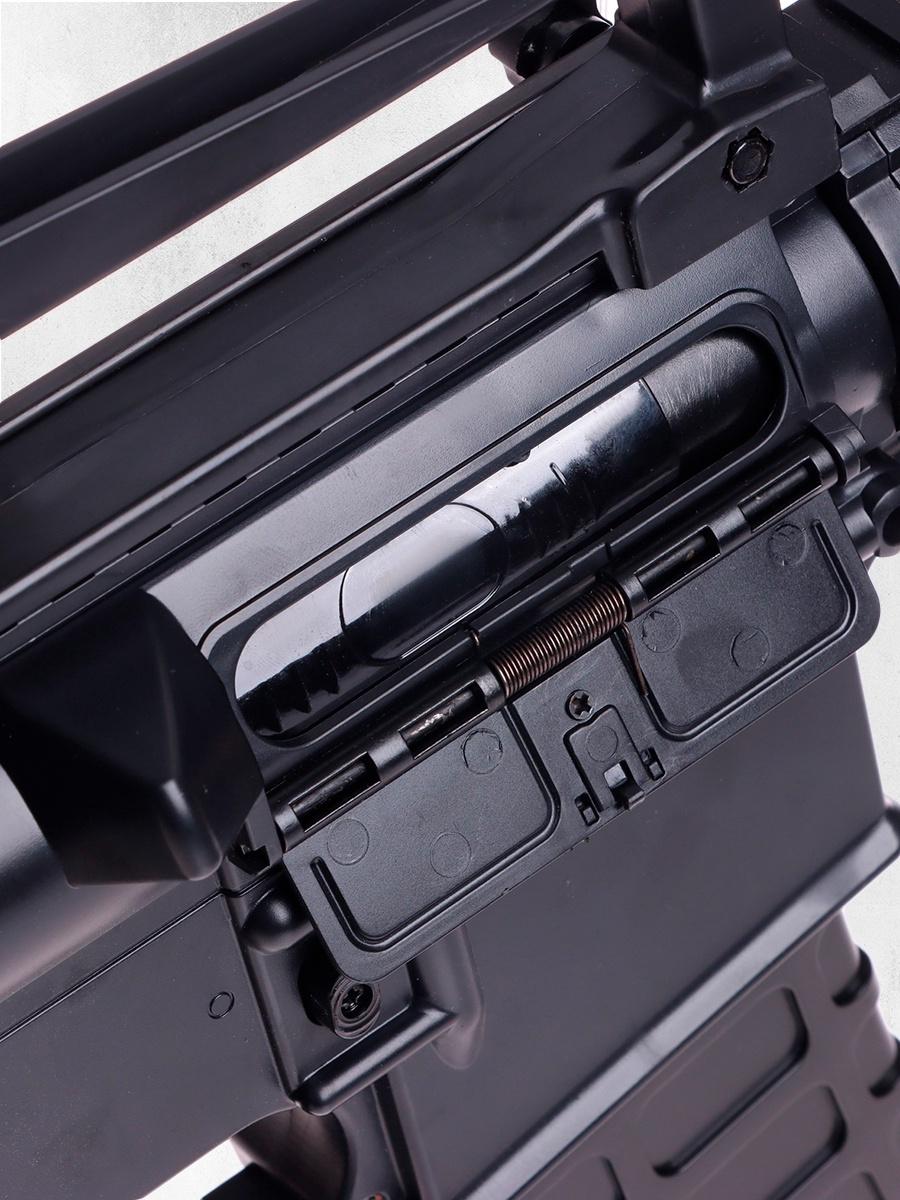 Винтовка «НК 416», стреляет гелевыми пульками, работает от аккумулятора, с фонариком