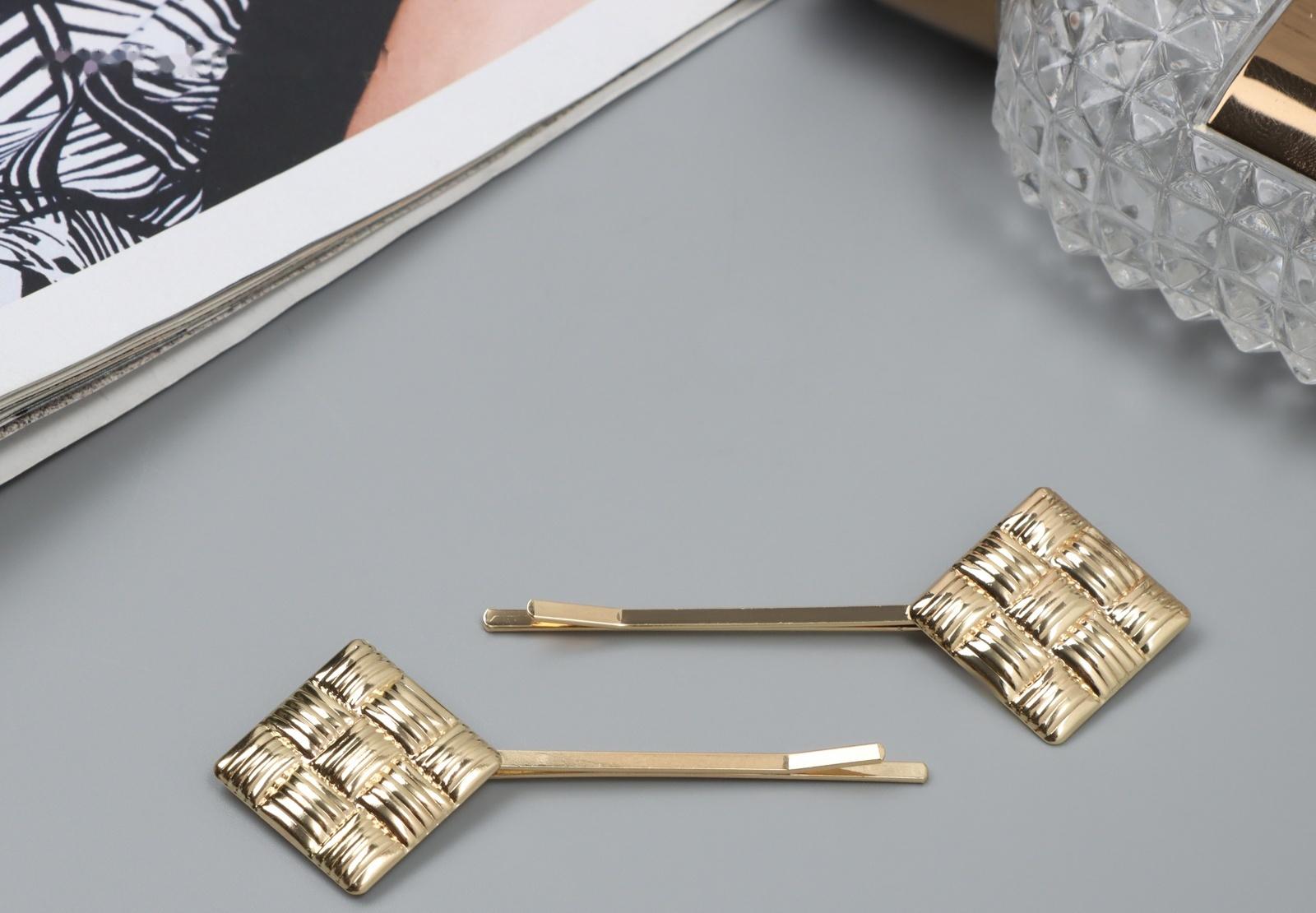 Невидимка для волос 