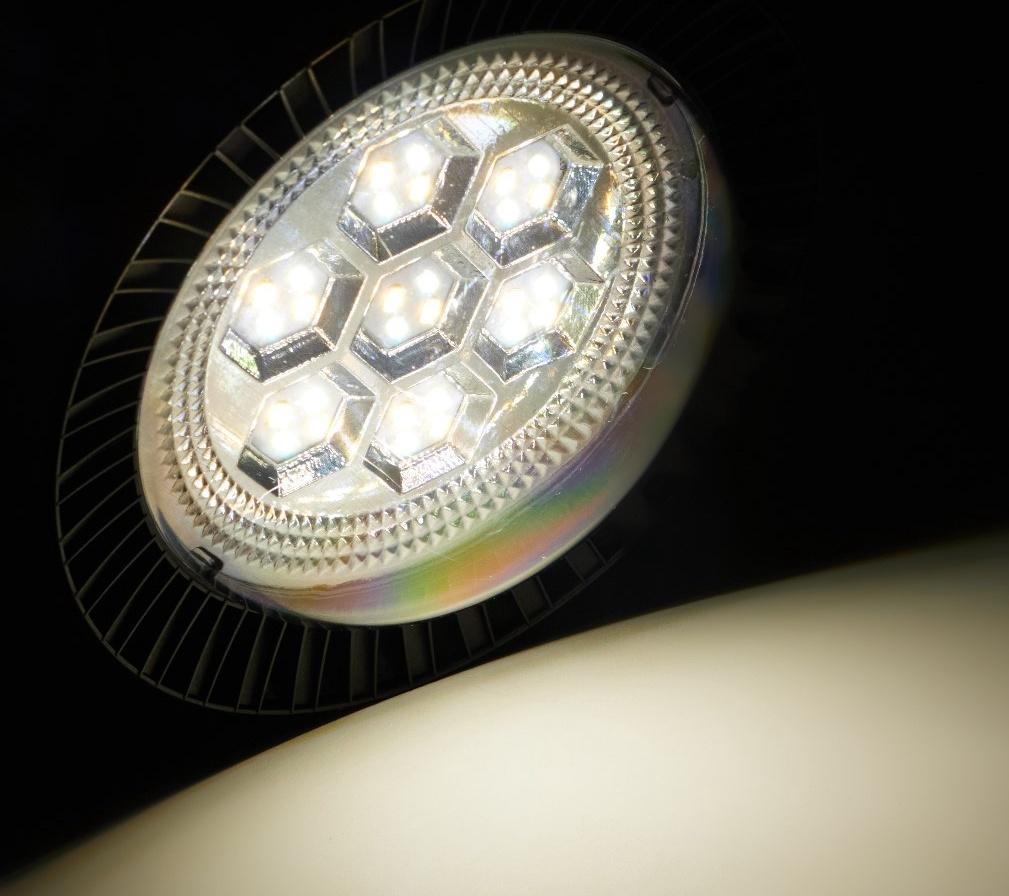 Фонарь кемпинговый аккумуляторный на солнечной батарее, 4 режима