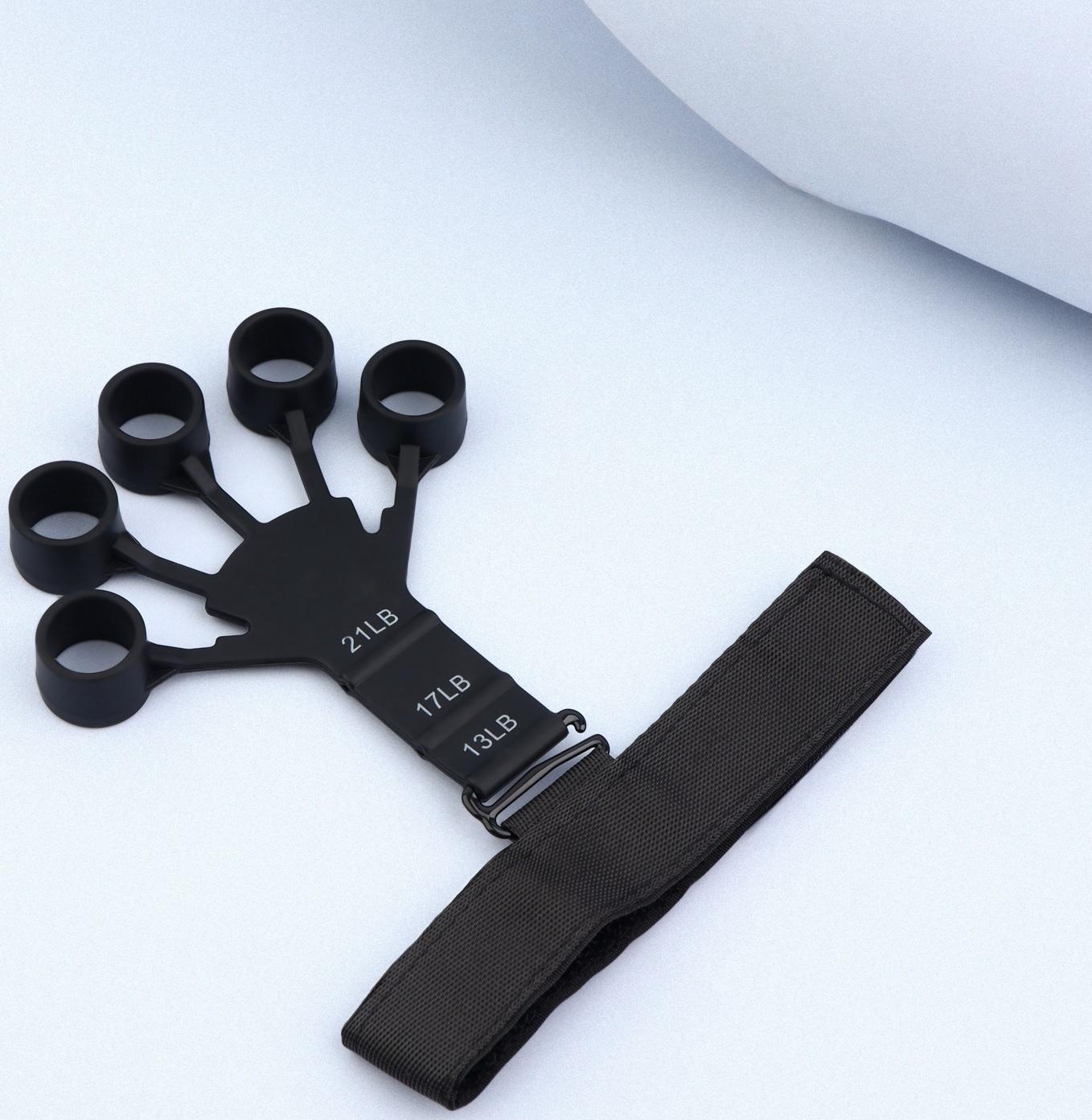 Массажёр для разработки рук и пальцев, с манжетом, 8 × 14 × 2,8 см, цвет чёрный