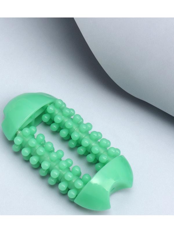 Массажёр для рук и ног, 14 колёс, 10, 5 5 см, цвет зелёный