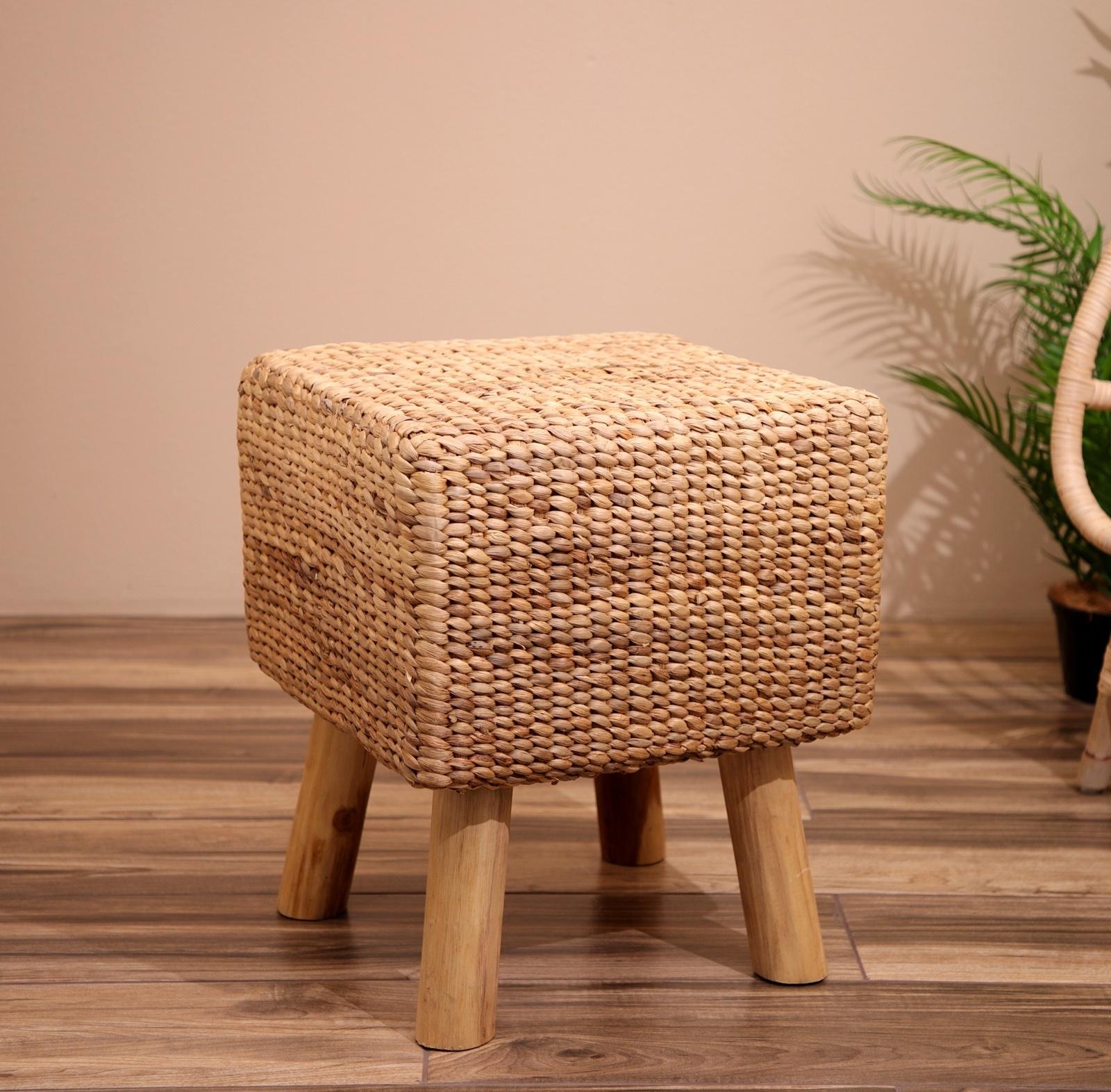 Табурет плетёный 40х40х50 см