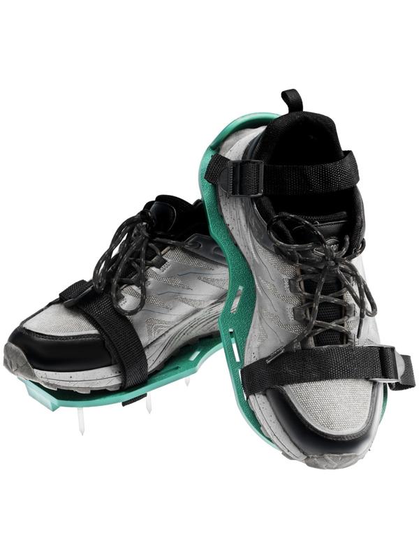 Подошвы ТУНДРА, шипованные, для наливного пола, 300×130 мм, длина шипа 42 мм, 2 шт.