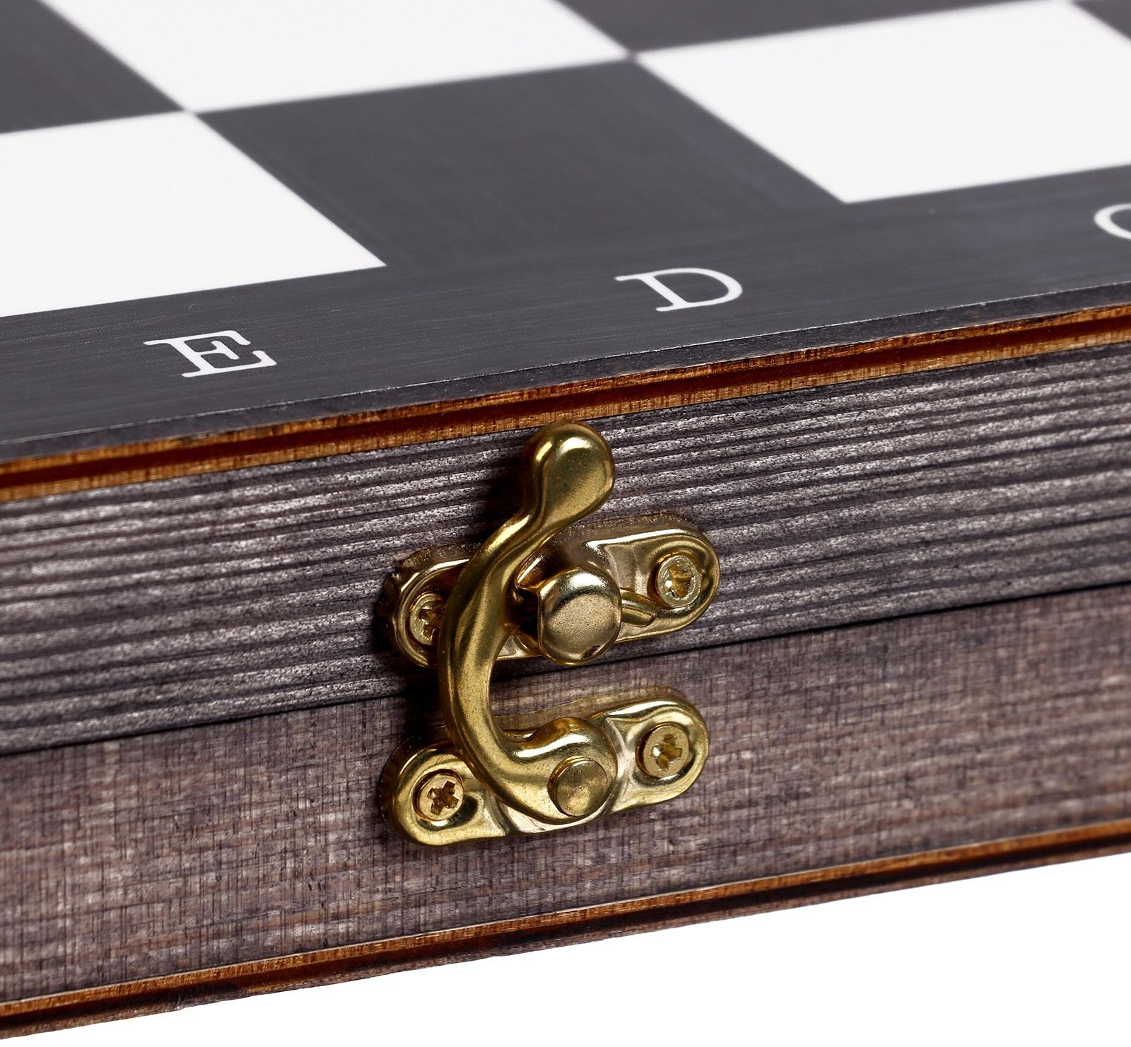 Шахматная доска, 37 х 37 см