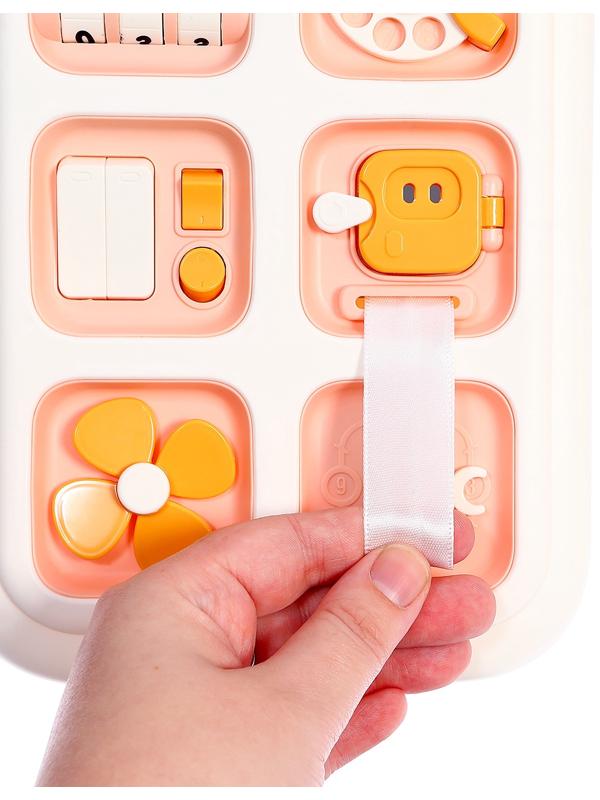 Развивающая игрушка «Бизиборд», подвижные элементы