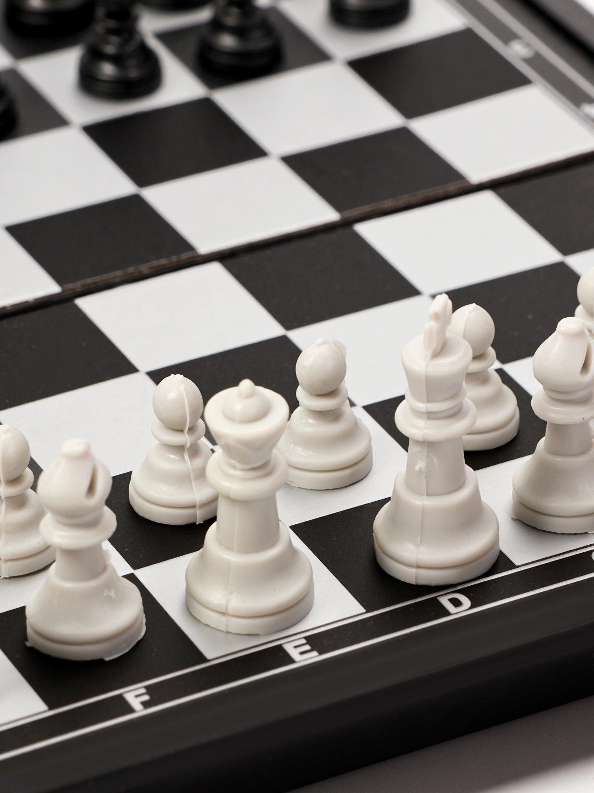 Шахматы доска 16×16 см, король h=2.8 см, d=1.2 см