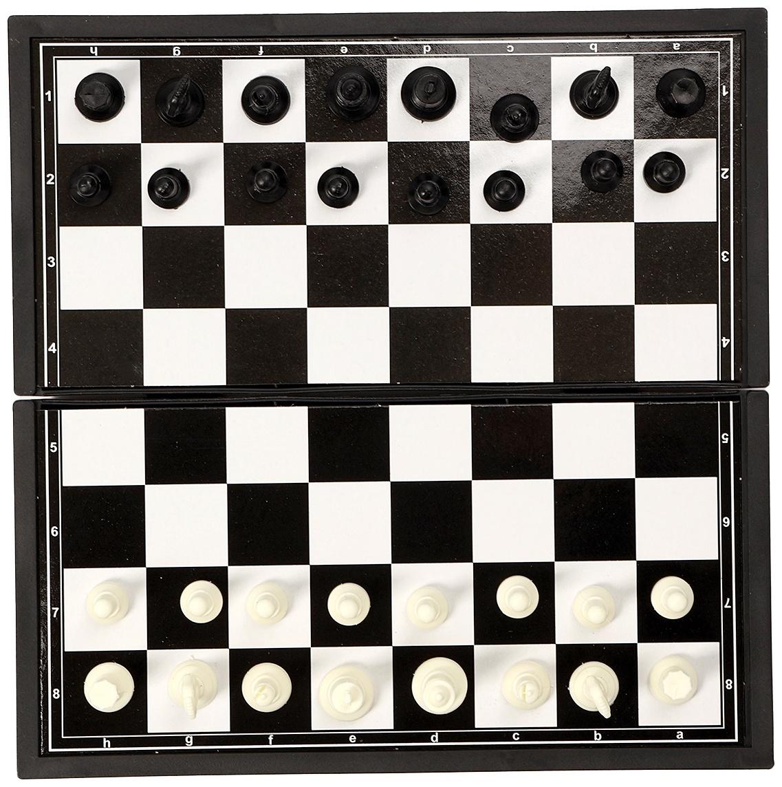 Шахматы 20 х 20 см, король h-3.3 см, d-2.5 см, доска и фигуры пластик