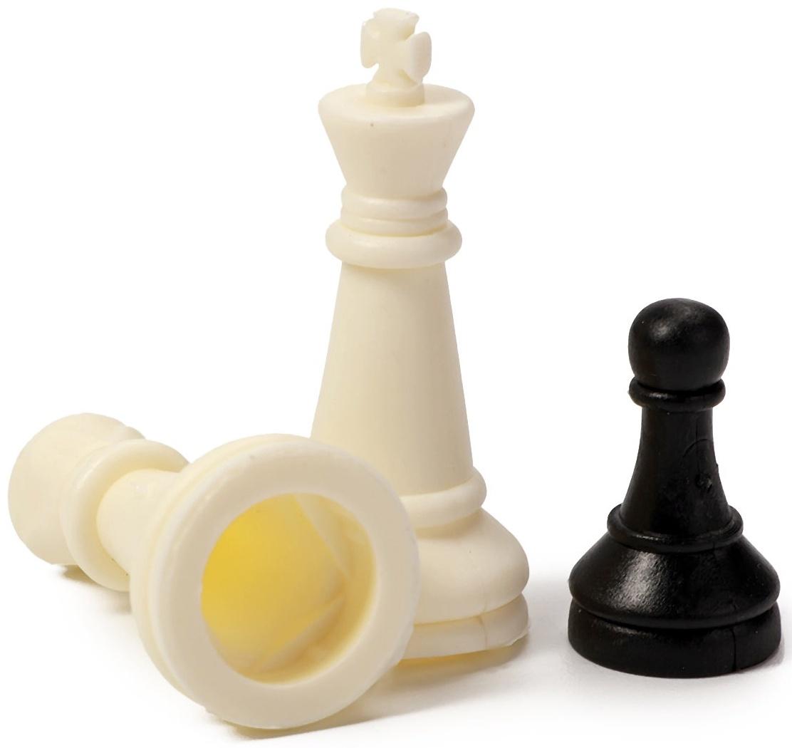 Шахматы 20 х 20 см, король h-3.3 см, d-2.5 см, доска и фигуры пластик