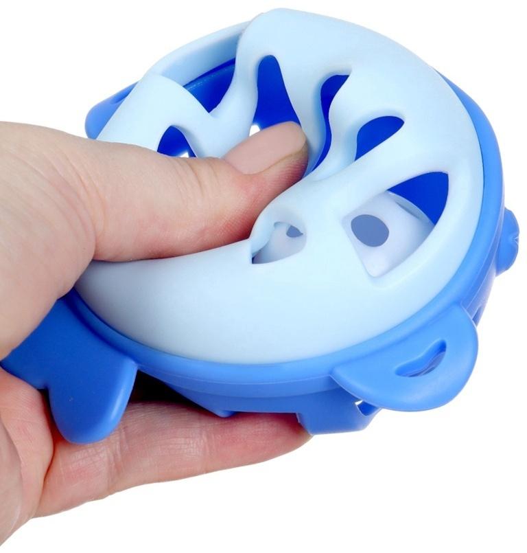 Прорезыватель силиконовый для зубов с погремушкой Крошка Я «Рыбка», 10,5х11х8см,в кейсе, синий