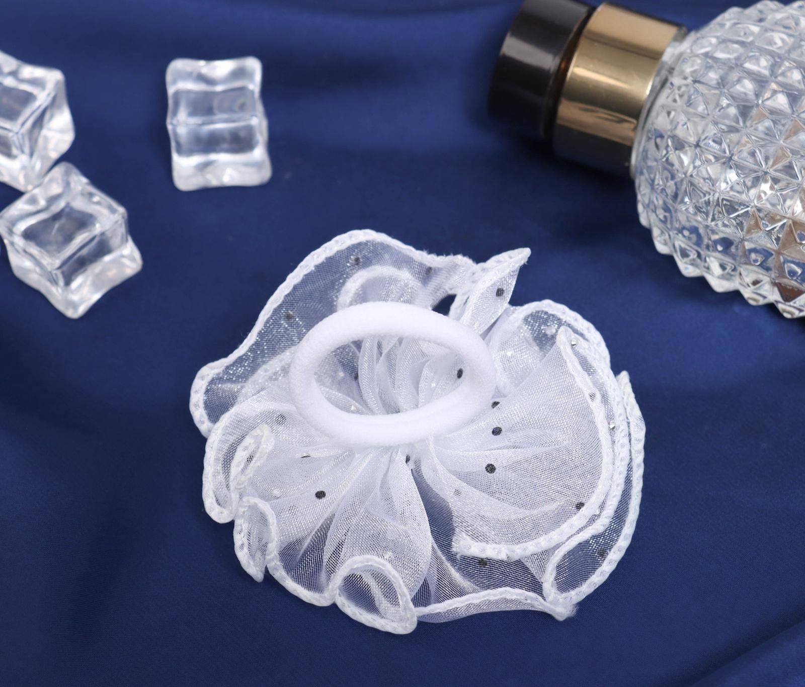 Резинка для волос бант 