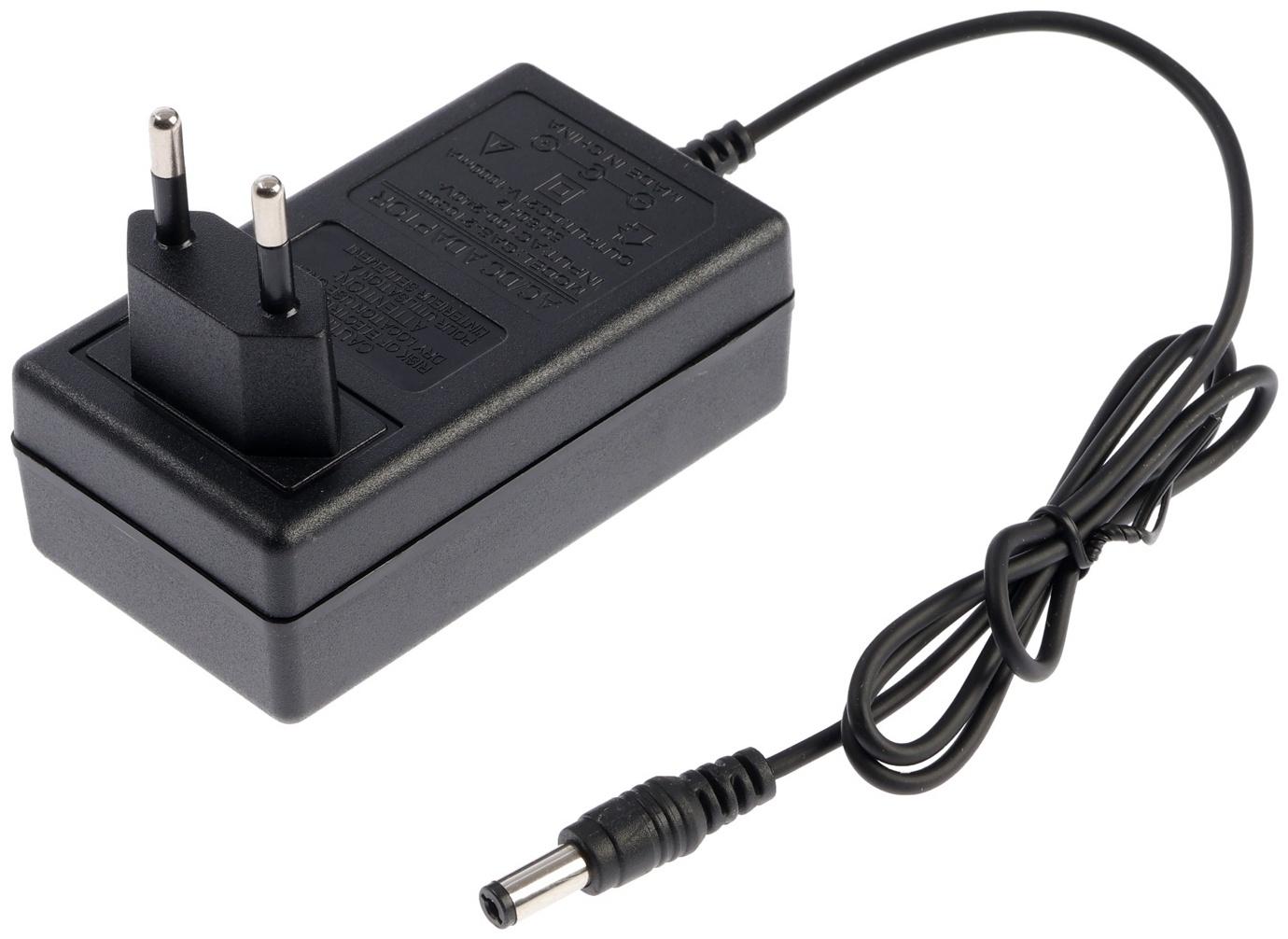 Мойка высокого давления аккумуляторная ТУНДРА, Li-ion 20 В, 2 Ач, 28 бар, шланг 3 м