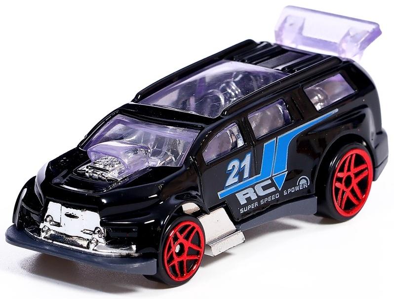 Набор металлических машин Hot Cars, в кейсе, 8 шт.