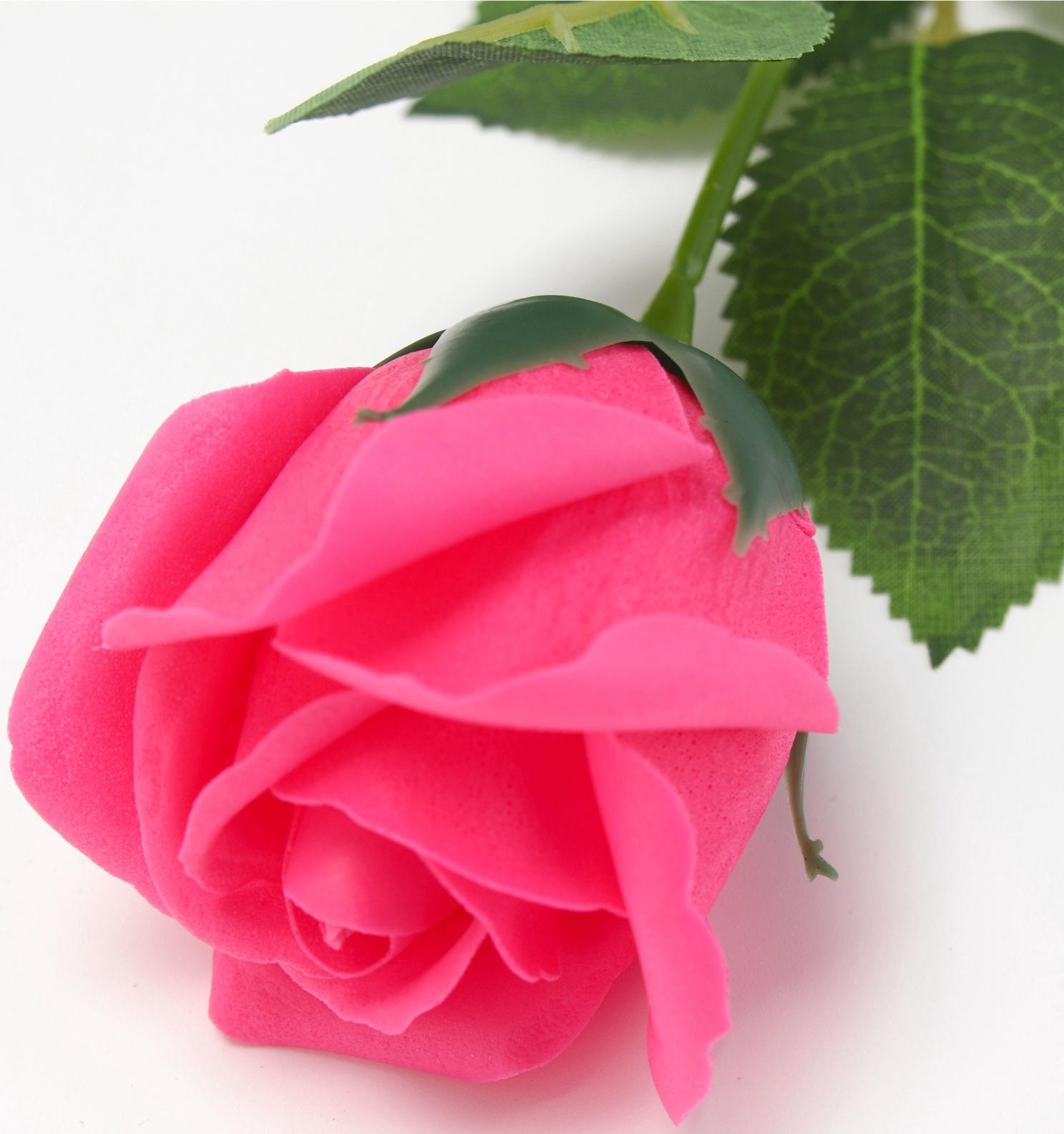 Мыльная роза фуксия в коробке