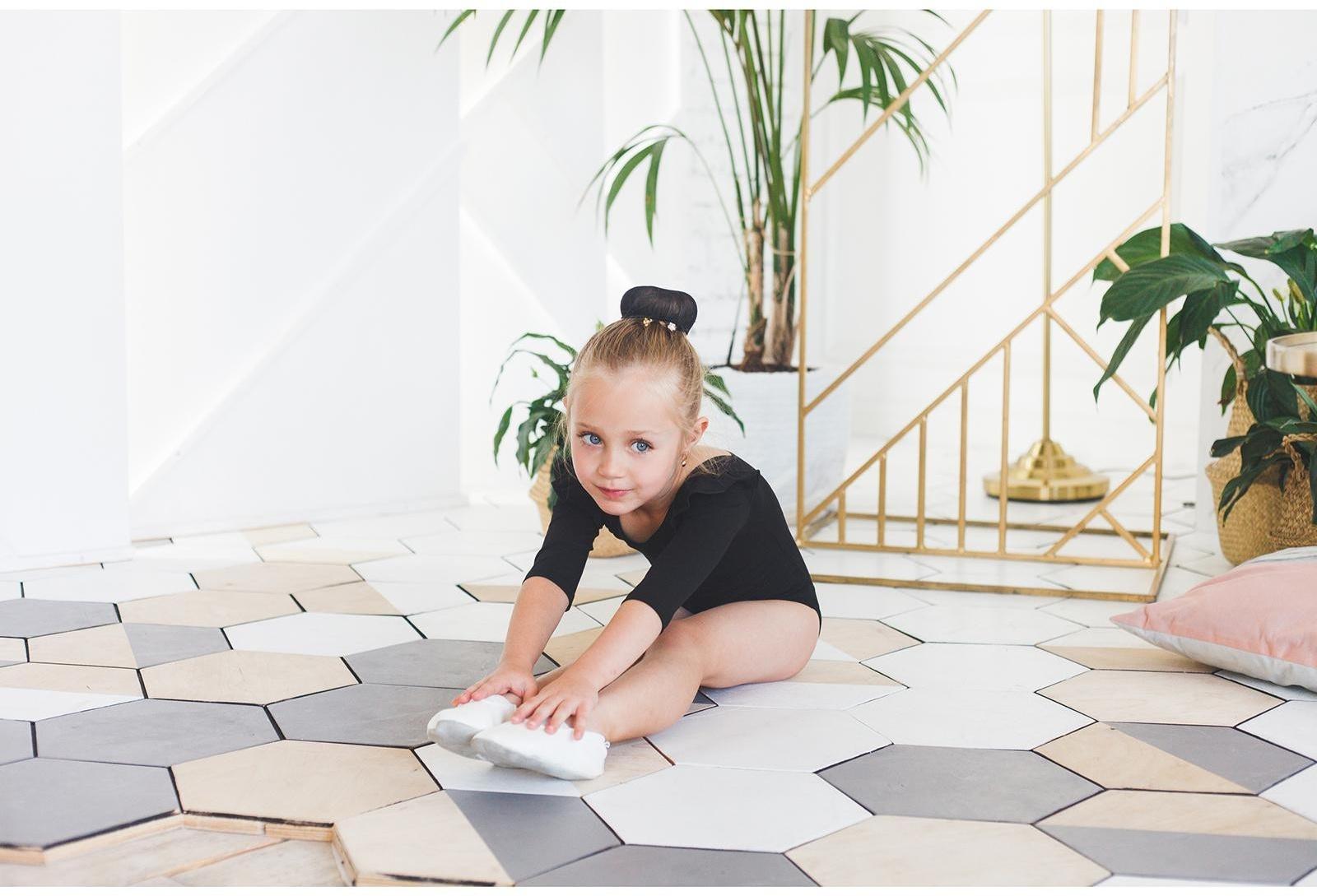 Купальник для гимнастики и танцев Grace Dance, р. 26, цвет чёрный