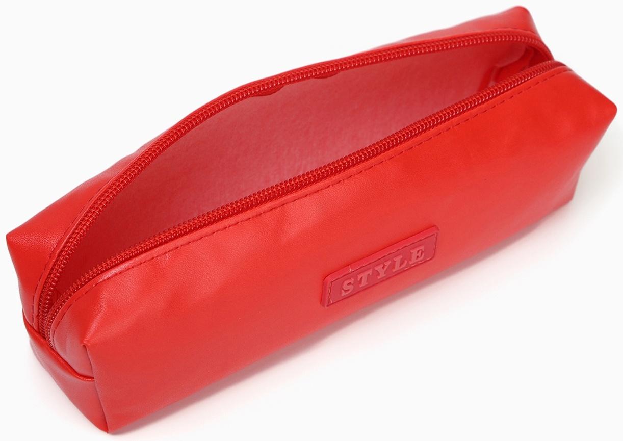 Косметичка-пенал на молнии Style, красная