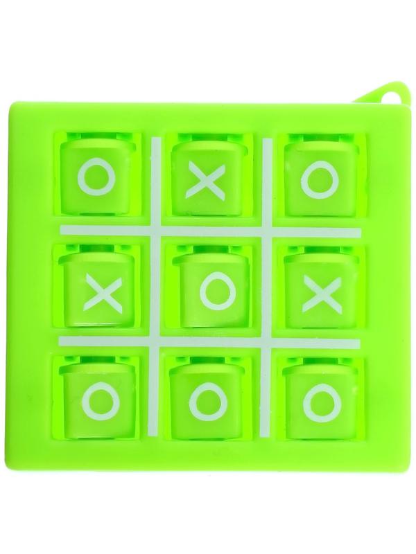 Игра крестики-нолики, зелёный цвет