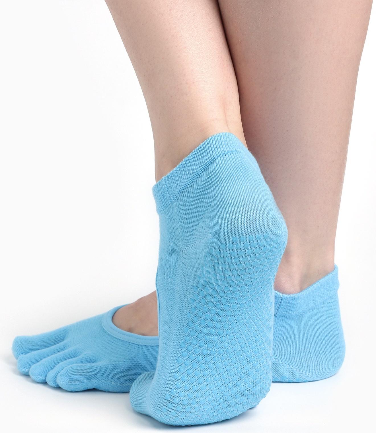 Носки для йоги Sangh, р.36-39, прорезиненные, голубые