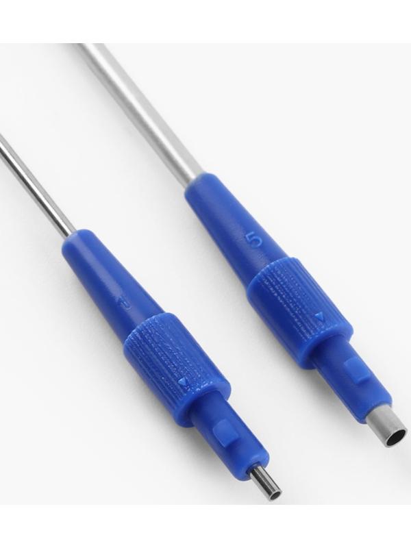 Игла для вышивания, для ковровой техники, d=1.3/1.6/2.2 мм, с нитевдевателями, голубая, синяя