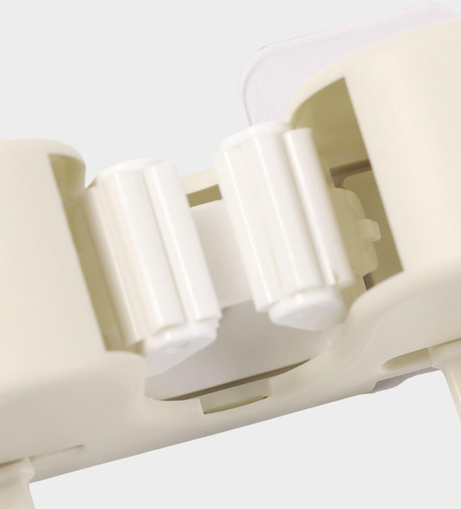 Держатель для швабр настенный самоклеящийся, 4 отделения, 33×6×6 см