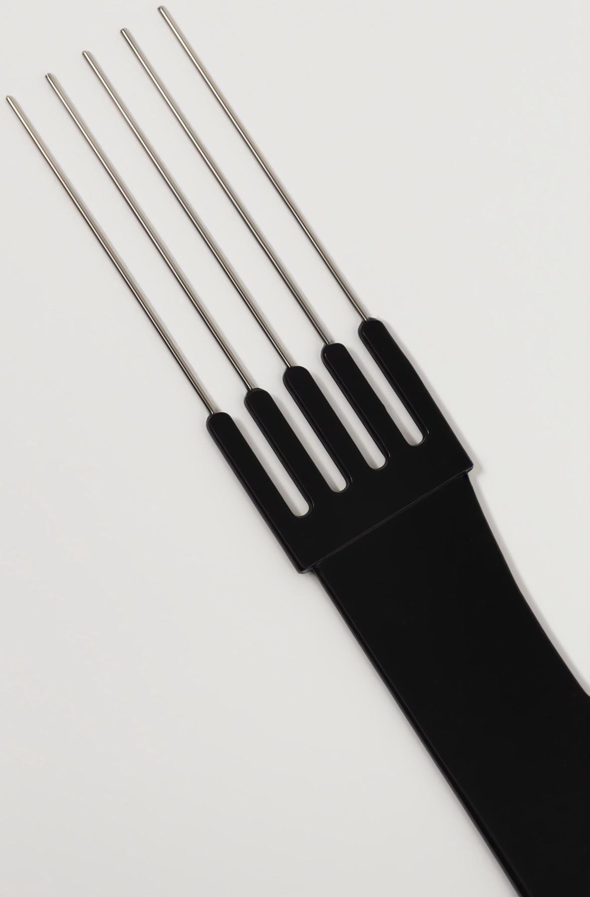 Расчёска для начёса с металлической вилкой, 20×2.7 см, чёрная