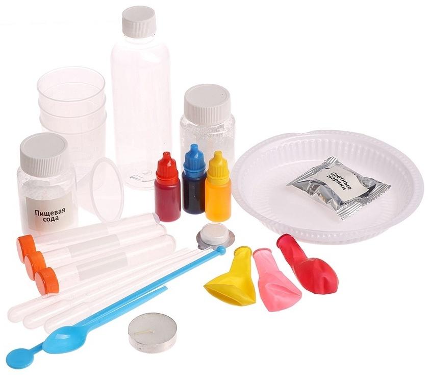 Набор для опытов «Моя первая лаборатория», машинка - динозавр, 60 экспериментов