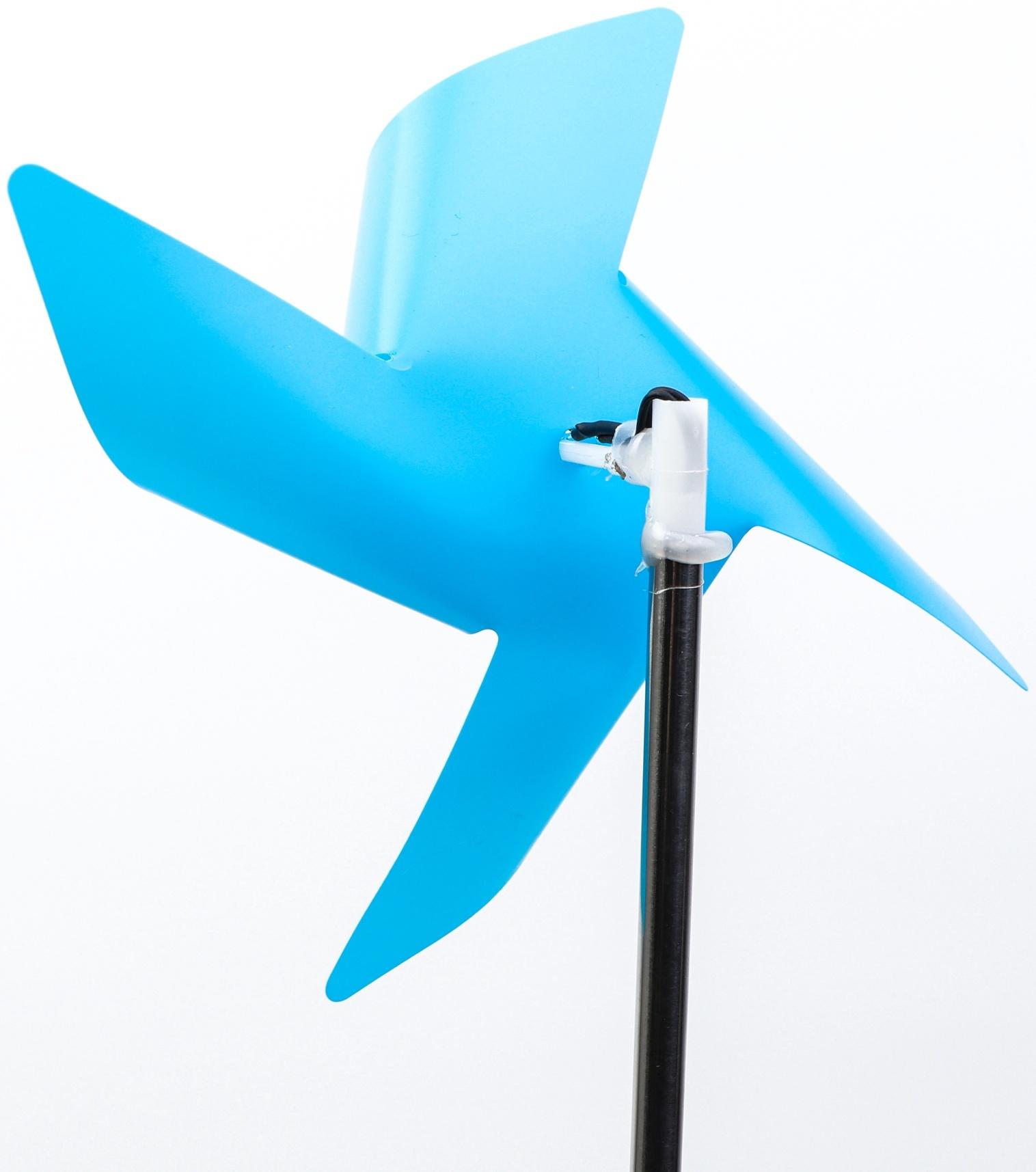 Штекер с подсветкой «Ветерок», на солнечной батарее, синий, 19×70 см