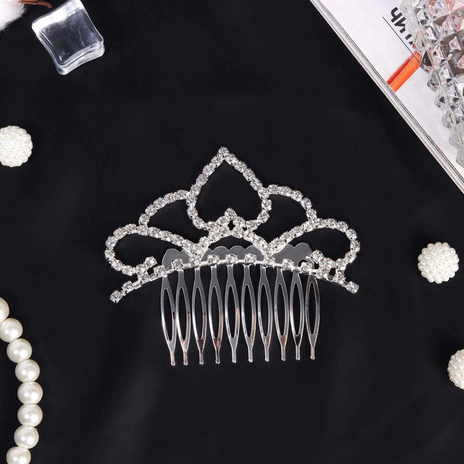 Диадема для волос QF «Медея», сердце грация, 8.5×7 см, серебро