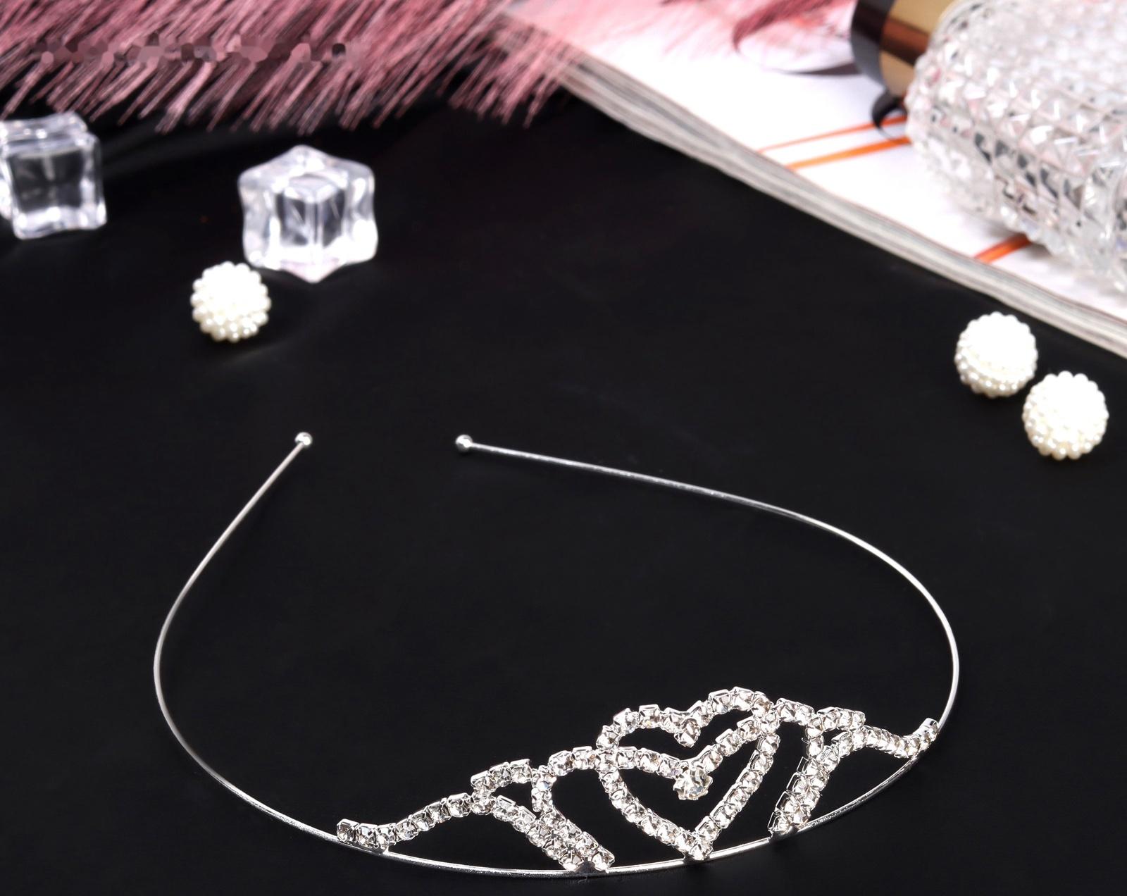 Диадема для волос «Сильва» сердце нежность, 9×2.5 см, серебро