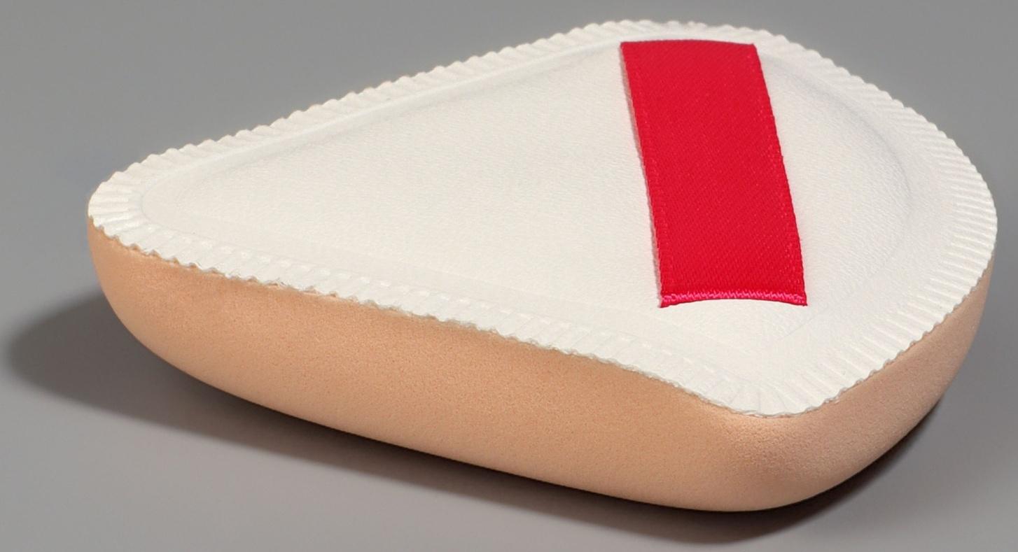 Спонж для макияжа, с держателем, d=5 см, в футляре, треугольный, бежевый