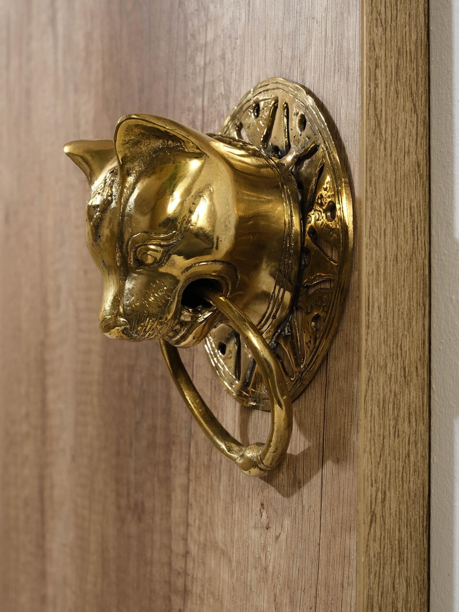 Дверной молоток 