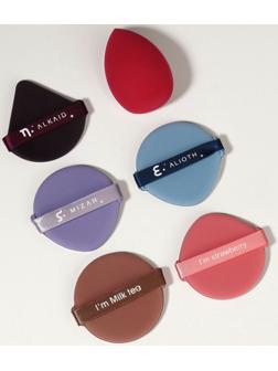 Спонжи для макияжа, в футляре, набор 6 шт.: спонж «капля», пуховки - 5 шт., МИКС