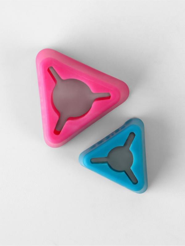 Держатели для спиц, треугольные, 2 шт., d=7-10 мм, 12-15 см, голубые, розовые