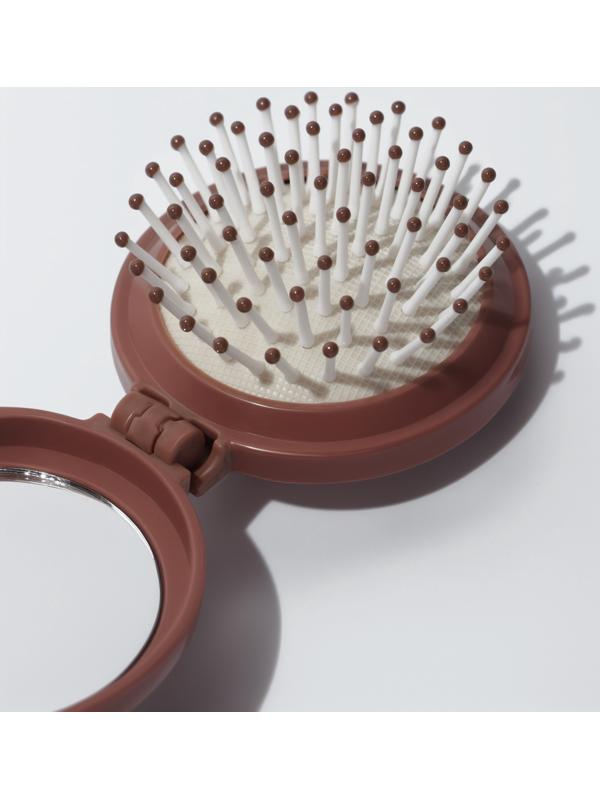 Расчёска массажная «Капибара», складная, с зеркалом, d=6.5 см, коричневая